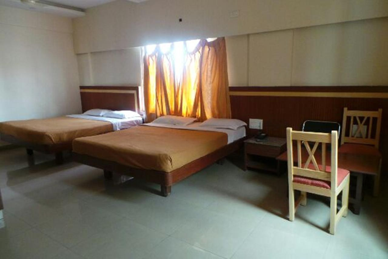 Mlc Gateway Deluxe Inn Bengaluru Zewnętrze zdjęcie