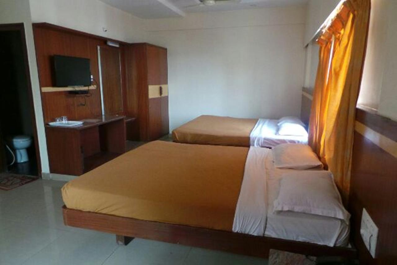 Mlc Gateway Deluxe Inn Bengaluru Zewnętrze zdjęcie