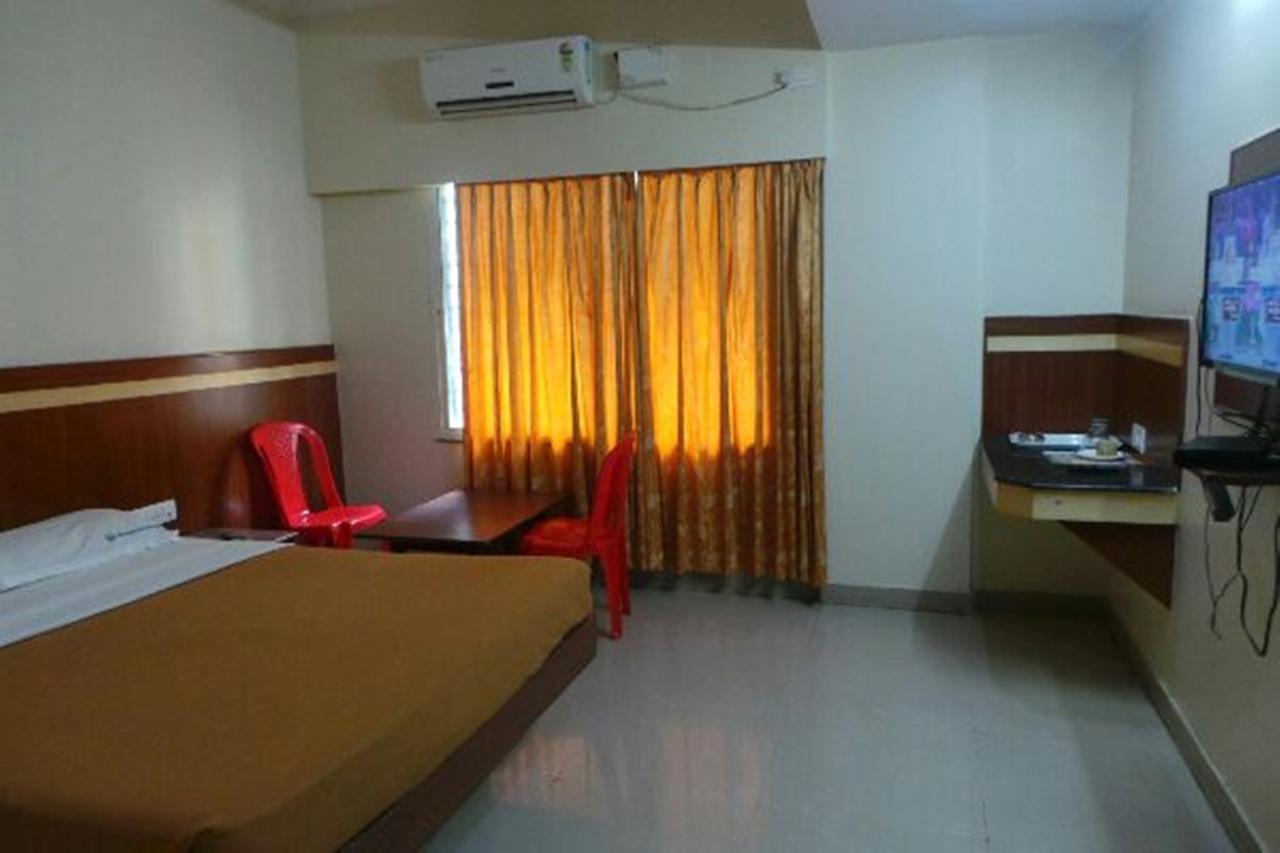 Mlc Gateway Deluxe Inn Bengaluru Zewnętrze zdjęcie